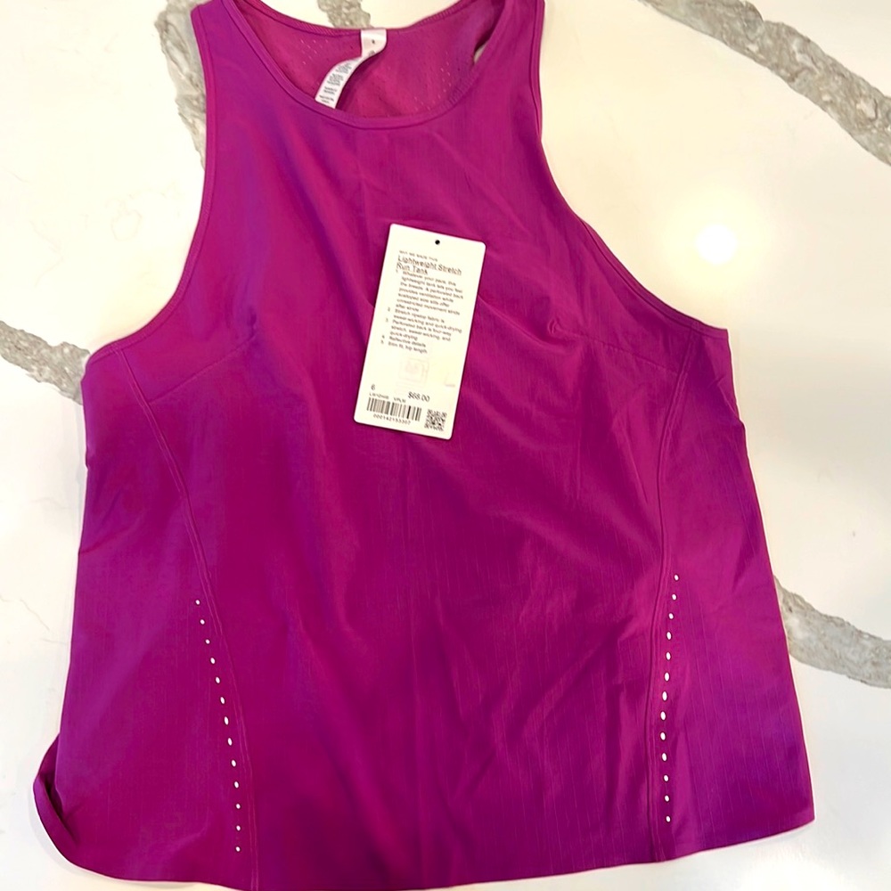 Lululemon lightweight stretch run tank